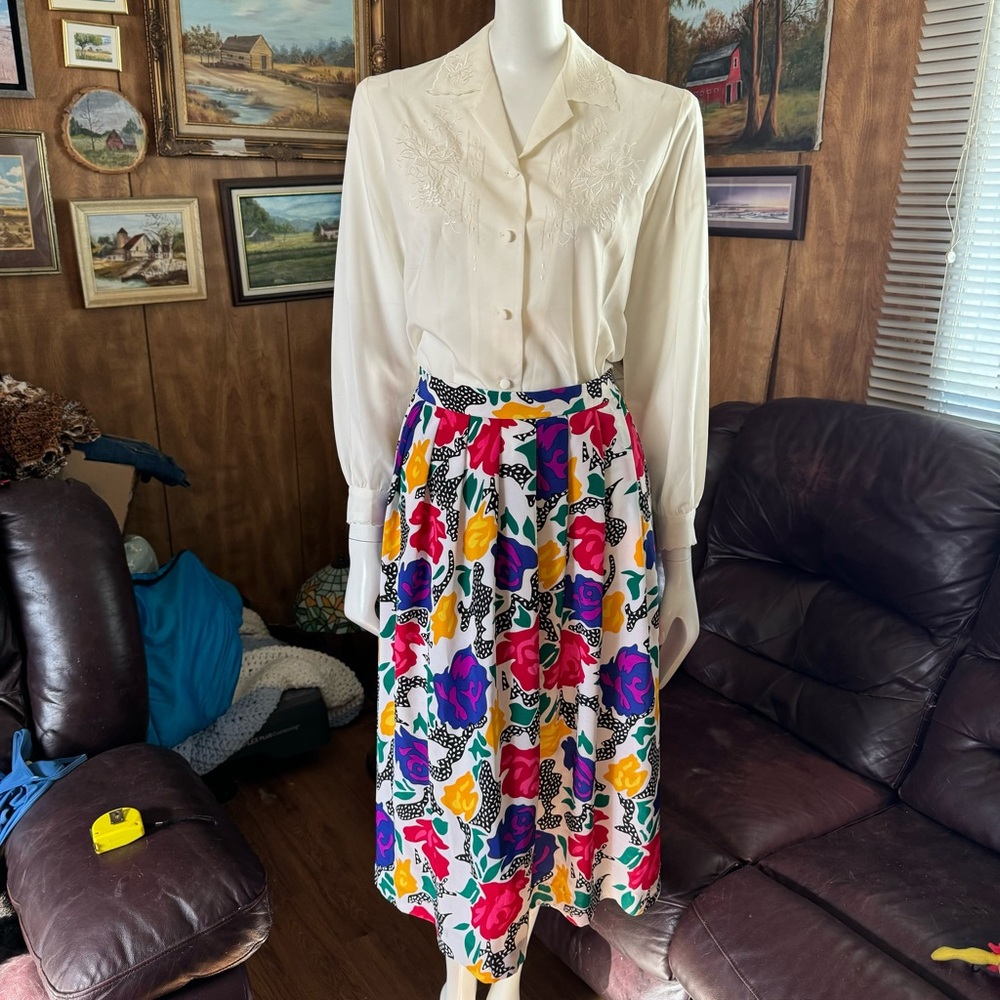 Vintage Floral Grannycore Cottagecore Pleated Skirt - Picture 3 of 6
